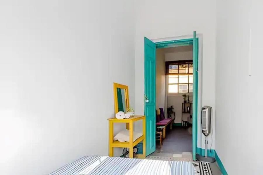 1 Guadalajara Corazon Del Centro Historico Hospedate En Una Casa Antigua En Una Habitacion Sencilla Con Areas Comunes Y Banos Compartidas Dış mekan fotoğraf